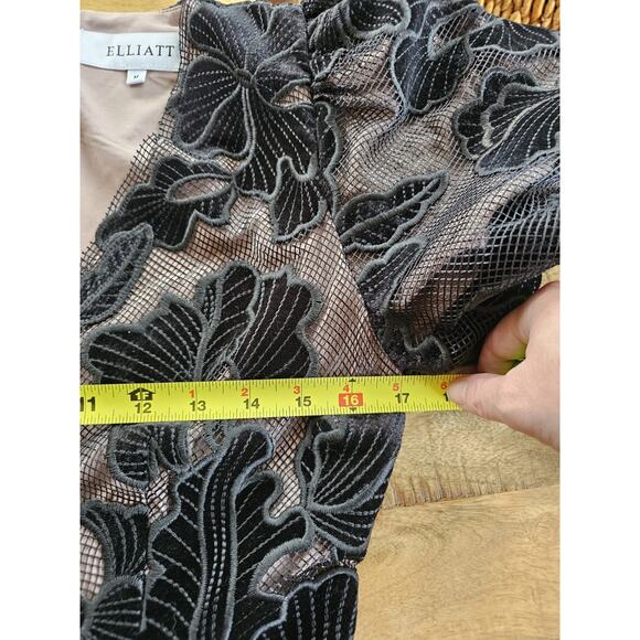 Revolve X Elliatt Zara Flower Applique Mini Dress Women's M Lined Cocktail Party - Picture 7 of 11